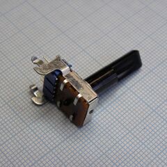 RK12L1210C0R, dual-unit, horisontal, flat shift 30mm, 10k, логариф. хар-ка (15a), for tone
