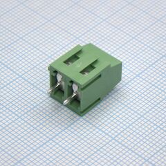 DG500-5.0-02P-14-00A(H), винтовой клеммный блок c рельефной обоймой, 2 контакта шаг 5.0мм зеленый