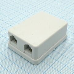 TJ6P4C*2 SURFACE 58x42x24 бел., tj6p4c розетка на панель на два гнезда