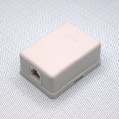 TJ6P4C SURFACE 58x42x24 бел., tj6p4c розетка на панель
