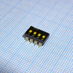 A6S4102H, dip переключатель 4 группы 0.025а 24в утопленный движок с плёнкой шаг 2.54мм smd монтаж