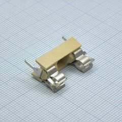 199015, держатель предохранителя 5х20mm, открытого типа, монтаж на плату, расстояние между ножками 22,5mm, 250v 6,3a 1,6w