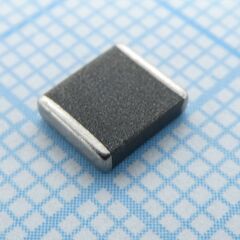 B72540V0300K062, smd варистор 2220 30vac 1200a, тип: cn2220k30g