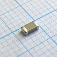 B72520T0060M062, smd варистор 1206 6vac/8vdc 200a 25v(1ma), стандартн. серия, лента в катушке (siov-ct1206m6g)