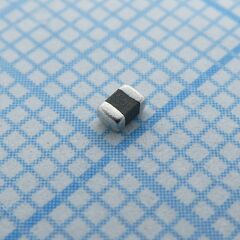 VC080505A150DP, smd варистор 0805 4vac/5.6vdc 40a 8.5v(1ma) 0.1вт 0.1дж, лента в катушке