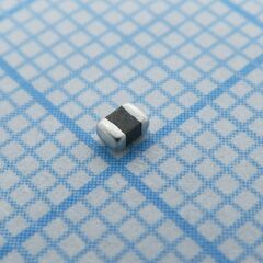 VC080505C150DP, smd варистор 0805 4vac/5.6vdc 120a 8.5v(1ma), 0,3вт 0,3дж, лента в катушке