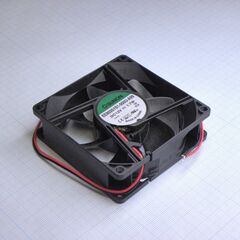 EE80251S1-000U-A99, вентилятор 12в 80x25 v 3200об/мин s 69,6м3/час, 33дб (recommended replacement: ef80251s1-1000u-a99)