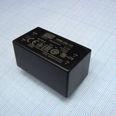 IRM-05-15, ac-dc, 4.95 вт, вход 85...264в ac 47...440 гц, 120...370b dc, выход 15в/0.33а, изоляция 3000в ac, в корпусе на плату 45.7х25.4х21.5мм, -30...+70°c