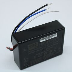 LDH-65-700W, dc/dc led повышающий, вход 9.5…32в, выход 12.5…80в/0.7а, кпд до 95%, dimm, 75x53x22.7мм, проводные выводы, -40…50/60°c, пластик