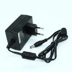 GST25E09-P1J, ac-dc, 23вт, вход 85...264b ac 47...63 гц,, выход 9b/2.55а, изоляция 3000в ac, 79x54x33мм, -30...+70°с, выходной разъем 11, диам. 5.5х2.1мм
