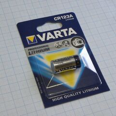 Батарея CR123A Varta, элемент питания литиевый
