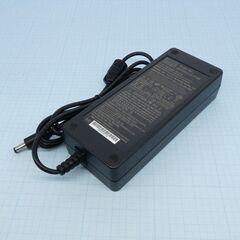 GST90A19-P1M, ac-dc, 90вт, вход 90...264b ac 47...63 гц, 127...370b dc, выход 19b/4.74a, изоляция 3000в ac, 145x60x32мм, -30...+70°с, сетевой разъём iec320-c14, выходной разъем 11, диам. 5.5х2.5мм