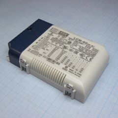 LCM-60, ac-dc, 60вт, стабилизатор тока, вход 180…295в ac, 47…63гц /254…417в dc, выход 500…1400мa/90…42в, ккм, изоляция 3750в ac, в кожухе 123.5х81.5х23мм, -30…+60°с, димминг 0…10в и шим