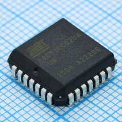AT89C51CC02UA-SISUM, микроконтроллер 8-бит 8051 16кбайт флэш-память питание 3.3в/5в 28-pin plcc туба