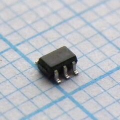 BCR48PNH6433, цифровые биполярные транзисторы npn (50 в, 0.07 а, 0.25 вт, 100 мгц, 47 ком+47 ком)+pnp (50 в, 0.1 а, 0.25 вт, 100 мгц, 2.2 ком+47 ком)