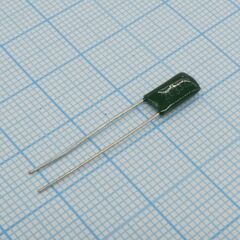 JFA-250-3300 ±5%, 250v-3300 pf / 6,5*11*4 /-40°+85°
