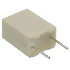 R82DC4100DQ60K, конденсатор металлоплёночный полиэтилентерефталатный 1мкф 63в ±10% (7.2х5х10мм) шаг выводов 5мм 105°с автомобильного применения лента в коробке