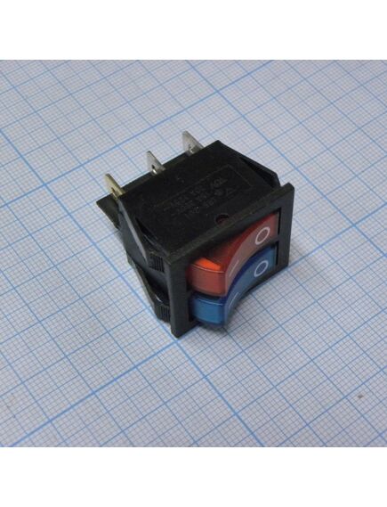 SWR 2101-1C3 BL+R/B IRS, переключатель клавишный с подсветкой