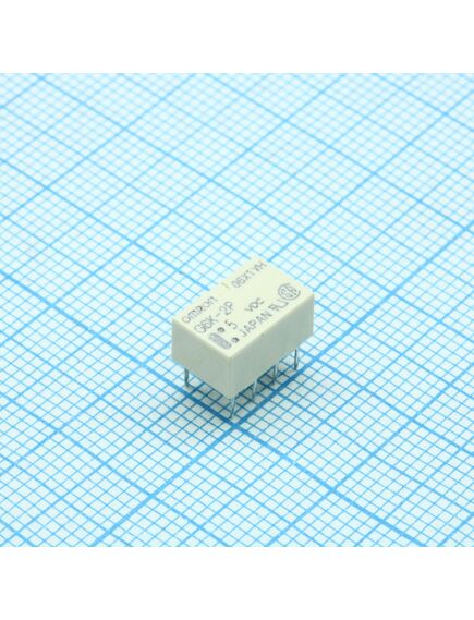 G6K-2P-5DC, реле сигнальное 1а две контактных группы на переключение катушка 5в монтаж в отверстие