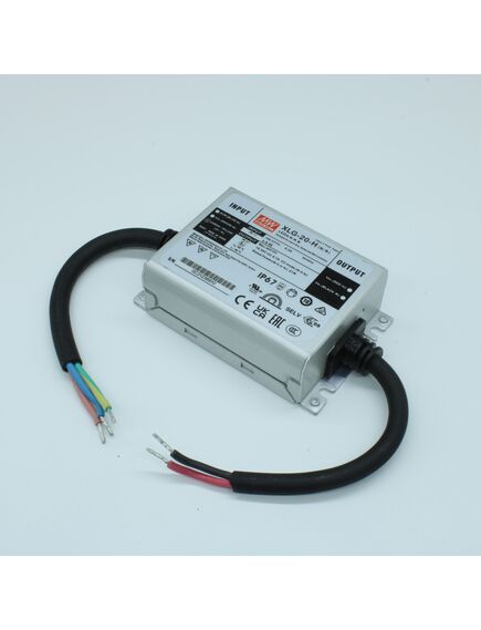 XLG-20-H, ac-dc, 21вт, ip67, вход 90…305в ac, 47…63гц, ккм, выход 0.7а/18…30в, изоляция 3750в ac, в кожухе 95х63х30мм, -40…+80°с (корпус)