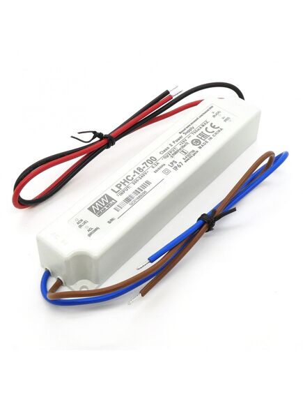 LPHC-18-700, ac-dc led, 17.5вт, выход 6...25в/700ма, стаб. тока, ip67, вход 180…264в ac, изоляция 3000в ac, в кожухе 140х30х20мм, -30…+70°с