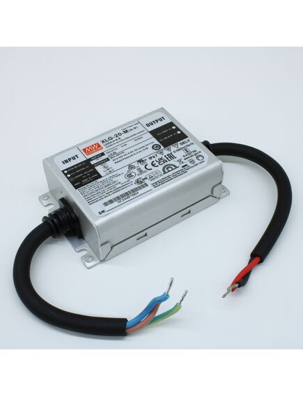 XLG-20-M, ac-dc, 21вт, стабилизатор тока, ip67, вход 90…305в ac, 47…63гц, ккм, выход 500ма/25.2…42в, изоляция 3750в ac, в кожухе 95х63х30мм, -40…+80°с (корпус)