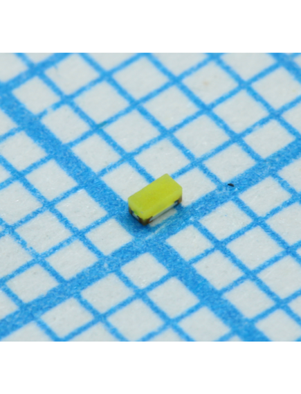 FYLS-0402UWC, светодиод smd 1х0.5x0.35мм/белый/7000к/600мкд/прозрачный/130°