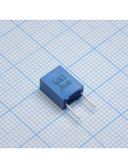 B32529C0105J, конденсатор металлопленочный полиэтилентерефталатный 1uf ±5% 63v (7.3 x 4.5 x 9.5mm) радиальный 5mm россыпь