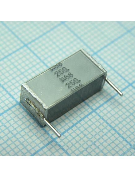B32562J3684K, конденсатор металлоплёночный полиэтилентерефталатный 0.68мкф 250в ±10% (16.5х6х7.8мм) шаг выводов 15мм 125°с россыпь
